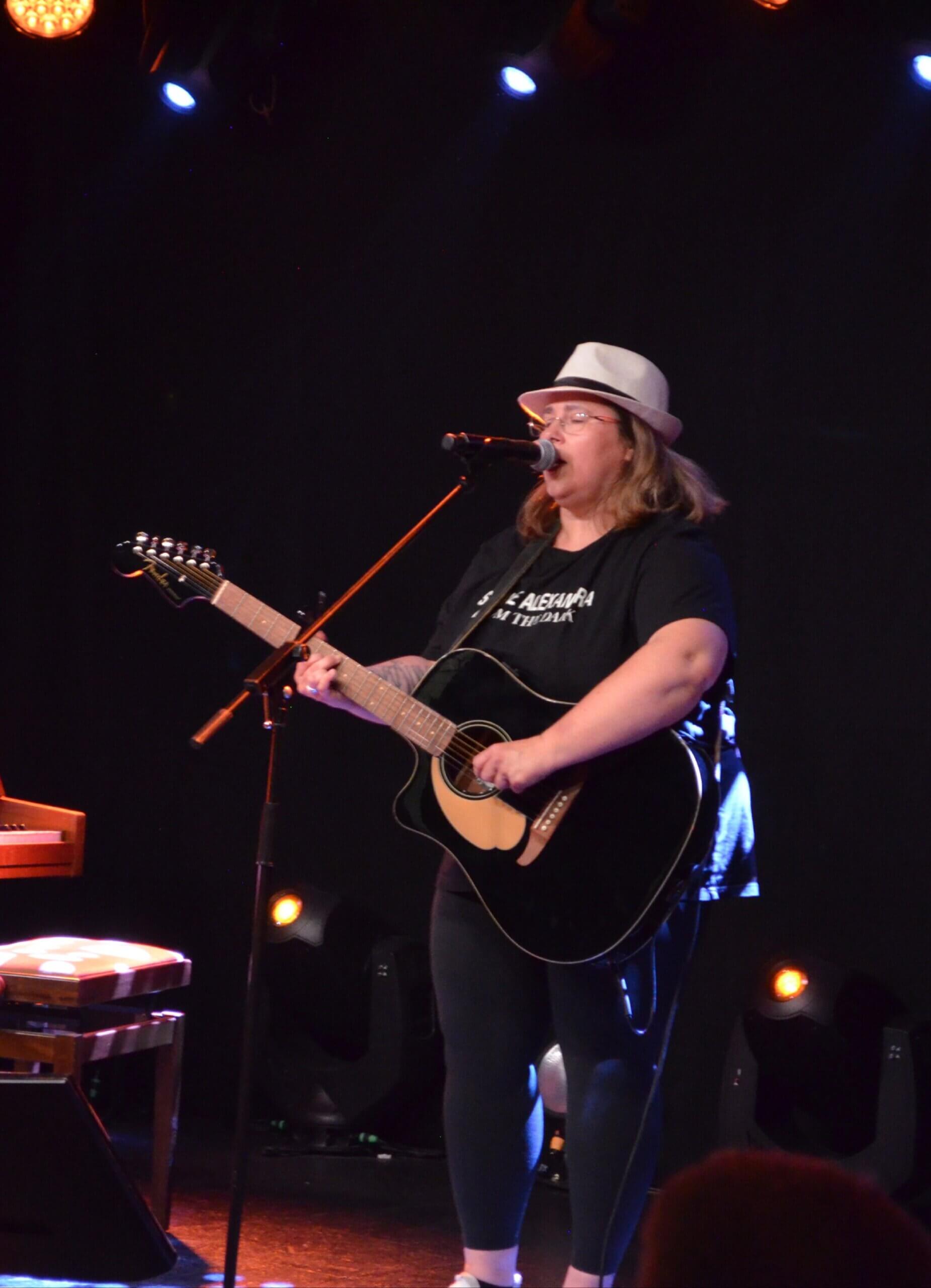 7795a6e4-ff28-4be7-8b3f-070ea469f53d